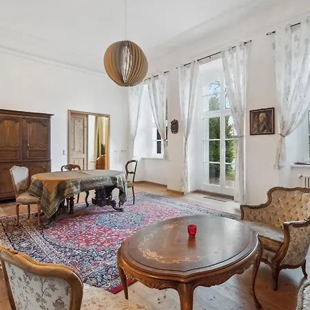 Luxus Nahe Dresden 아파트